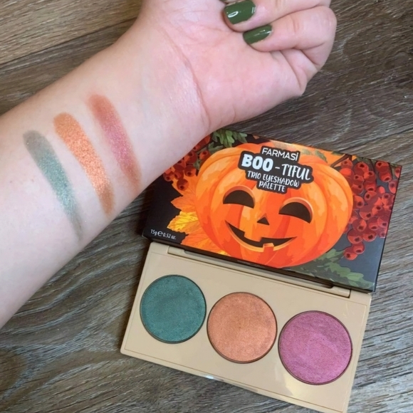 Farmasi Boo Pallette - Picture 3 of 7